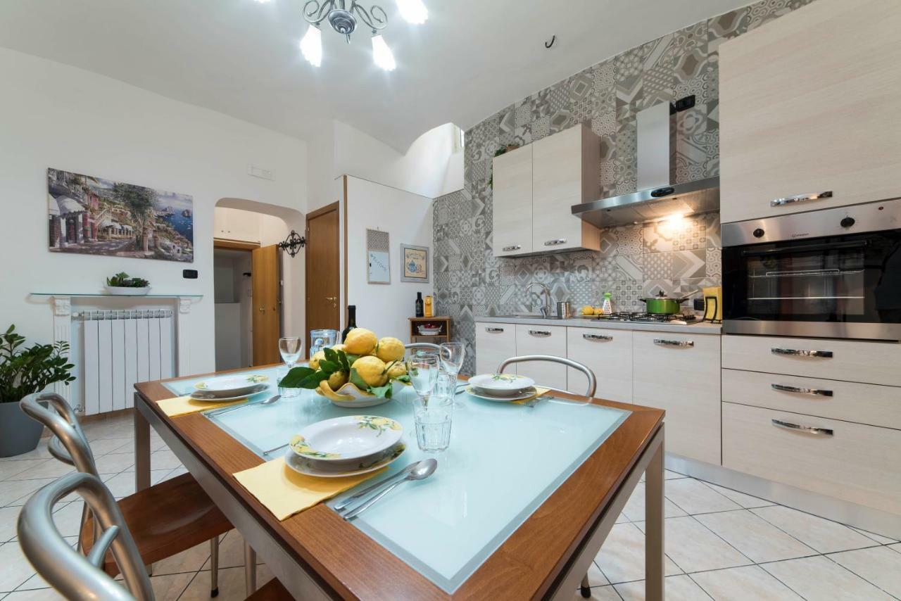 Casa Taiani Amalfi Coast Leilighet Vietri Eksteriør bilde